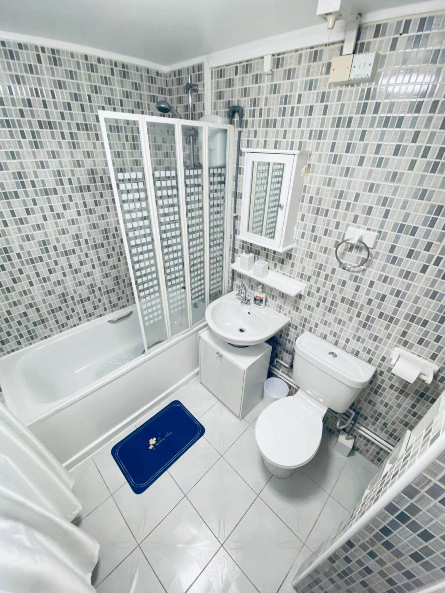 2 Bedroom Flat, Dalston Junction, London Eksteriør bilde